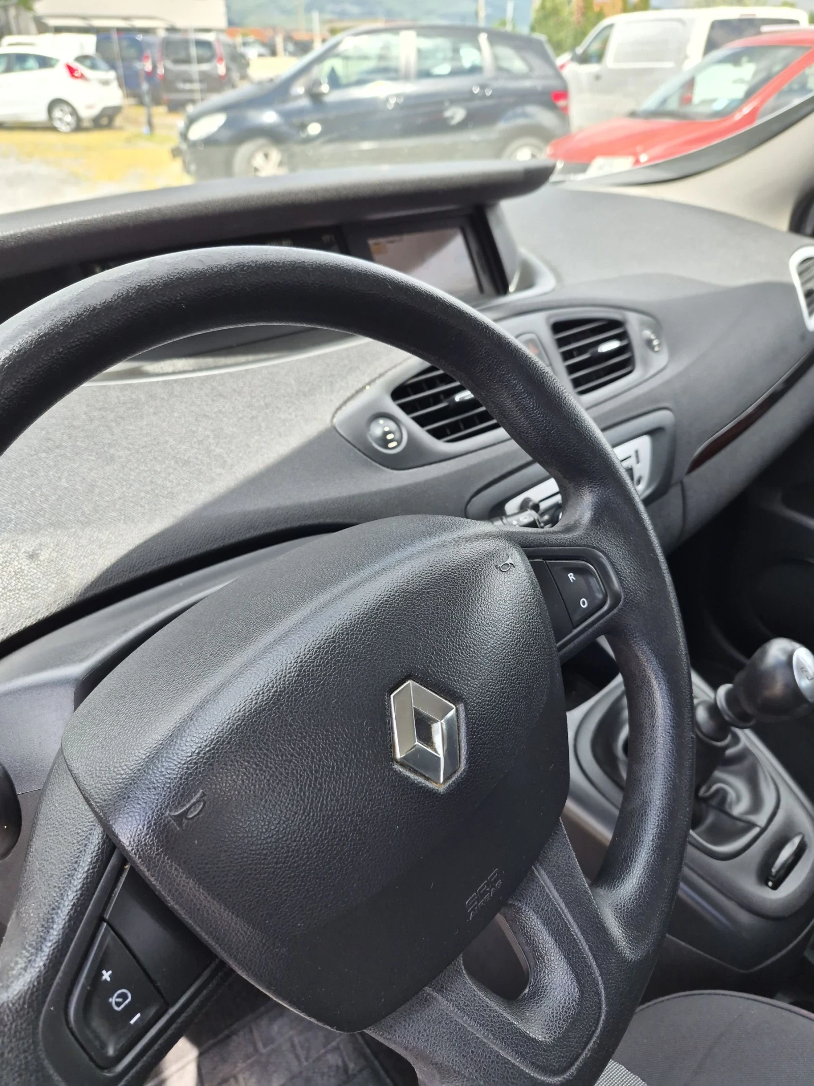 Renault Scenic 1.6i ГАЗ Xmod Evro 5, снимка 13 - Автомобили и джипове - 54390106