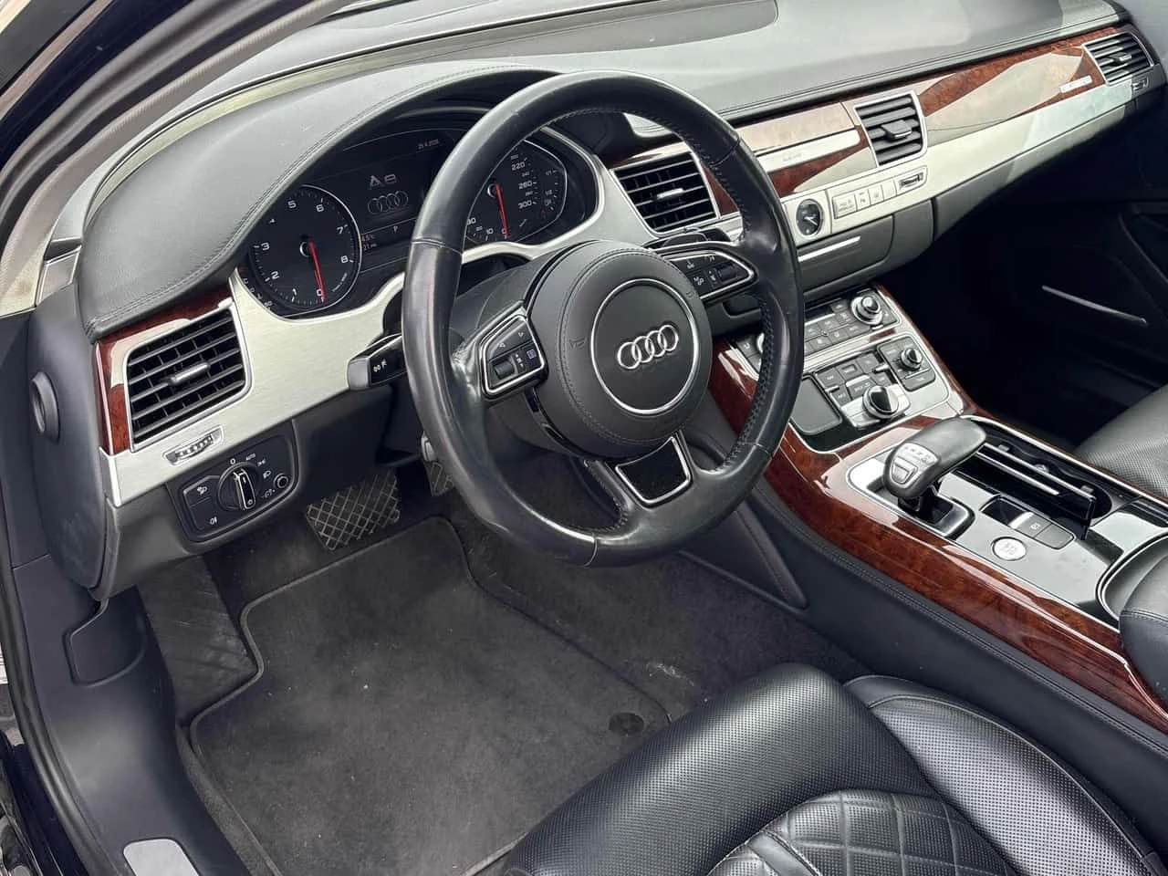 Audi A8  | Premium | 4.2 | ОБДУХВАНЕ | PANO | , снимка 7 - Автомобили и джипове - 54425257
