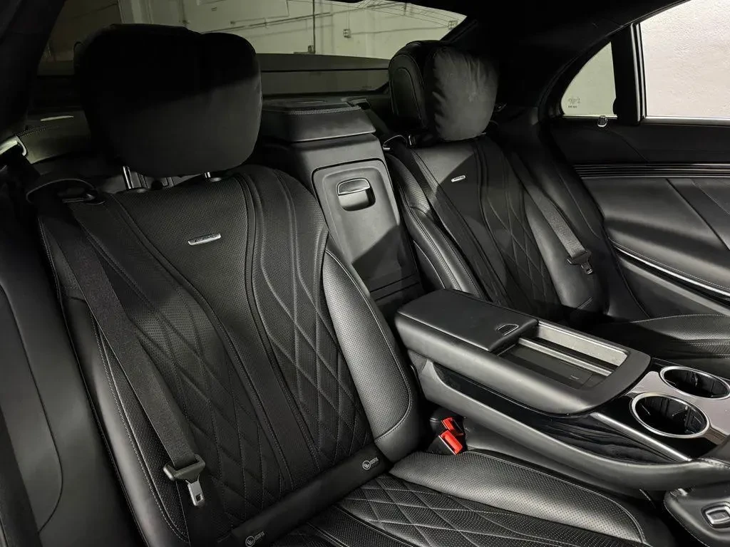 Mercedes-Benz S 63 AMG 4MATIC, снимка 12 - Автомобили и джипове - 54491910