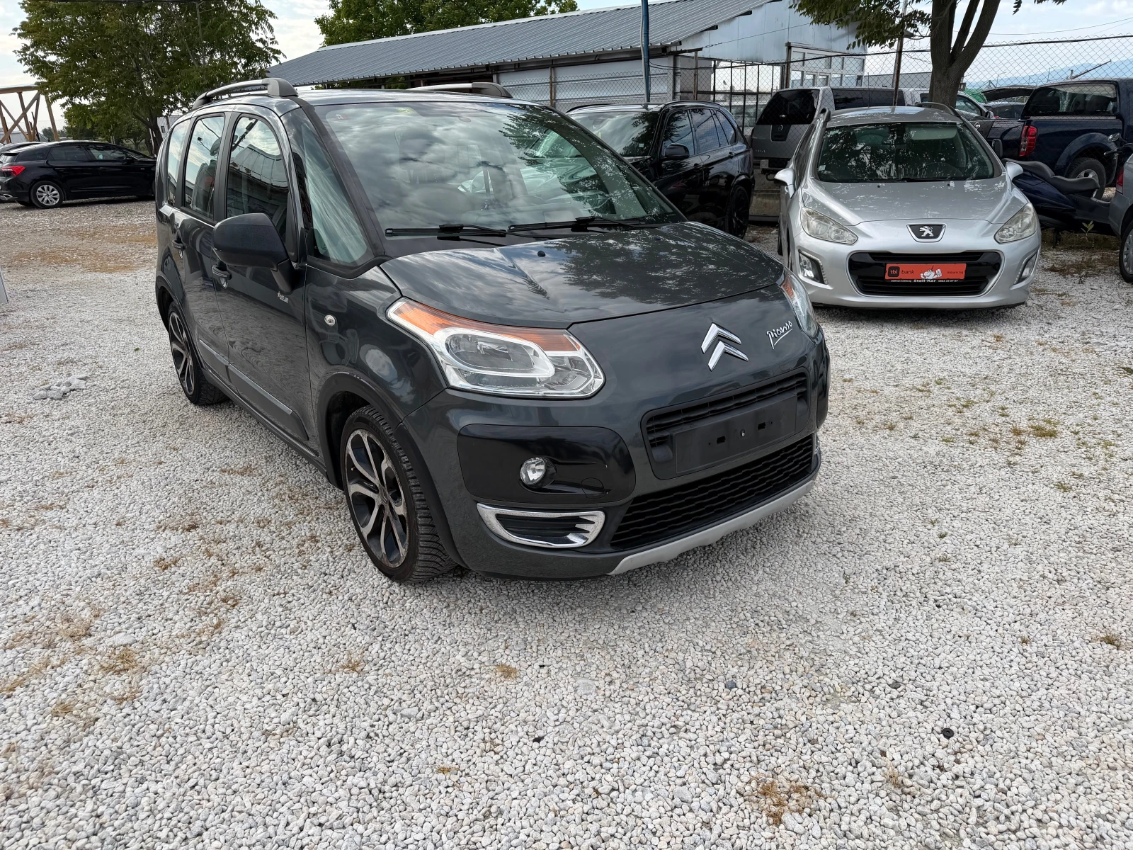Citroen C3 Picasso 1.6HDI, снимка 7 - Автомобили и джипове - 54625853
