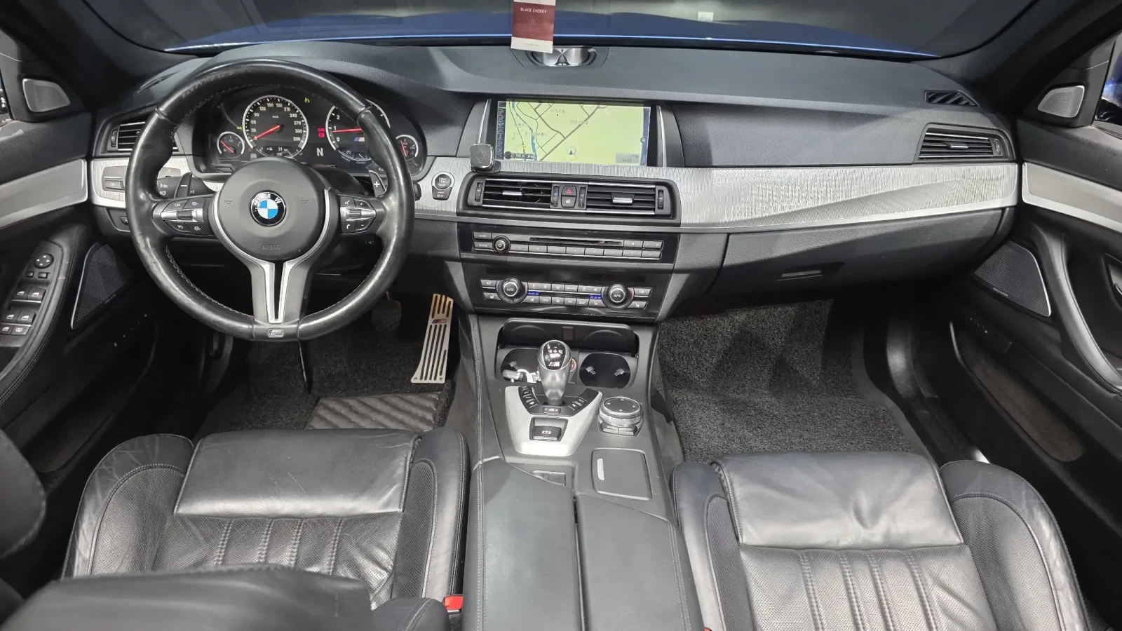BMW M5 BANG&OLUFSEN, 360, HEADUP, ОБДУХВАНЕ, ПОДГРЕВ, снимка 5 - Автомобили и джипове - 54737399