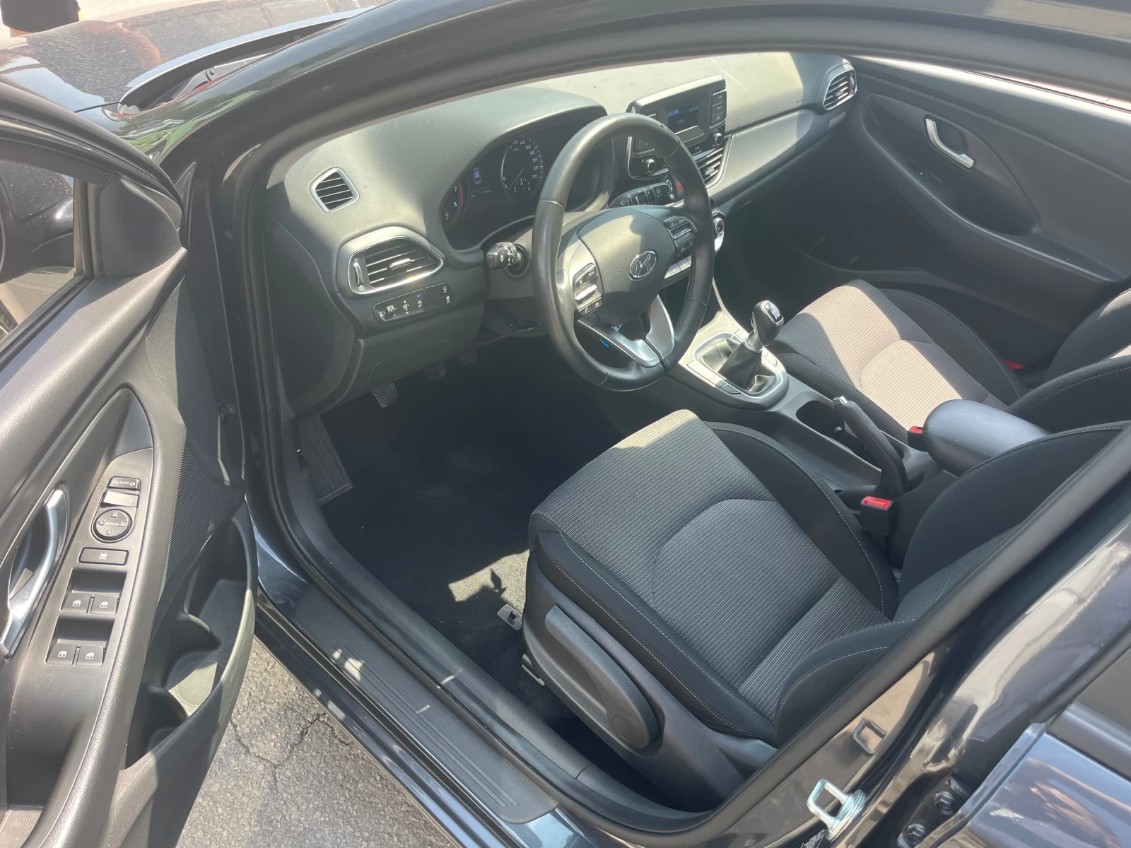 Hyundai I30, снимка 6 - Автомобили и джипове - 54799460
