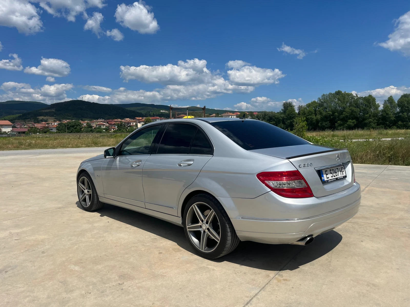 Mercedes-Benz C 220, снимка 5 - Автомобили и джипове - 54979734