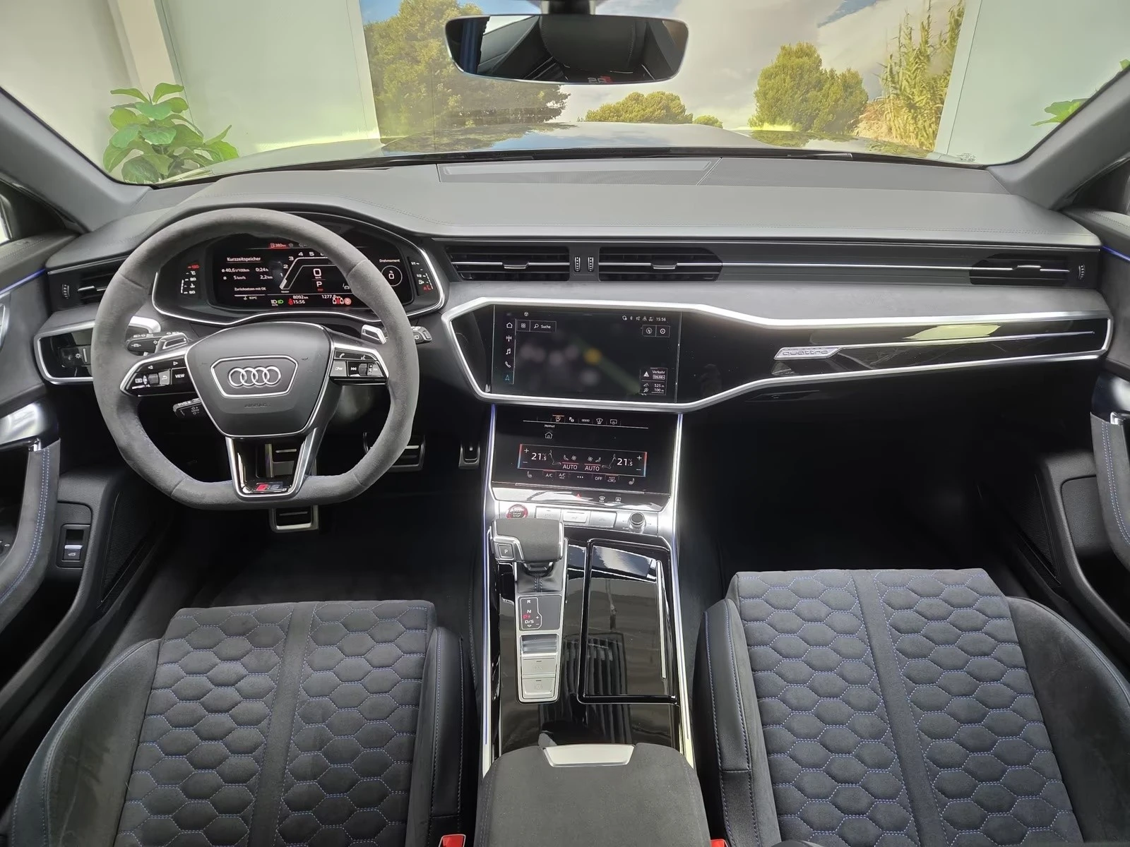 Audi Rs6 PERFORMANCE/ CARBON/ B&O/ HUD/ 360/ PANO/ VIRTUAL , снимка 10 - Автомобили и джипове - 55128348