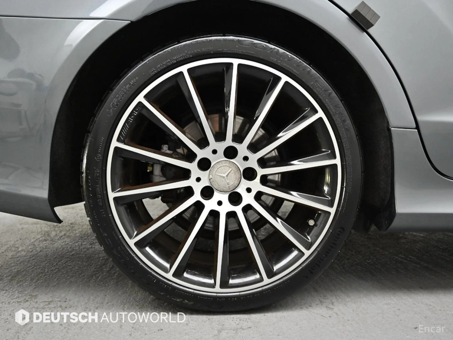 Mercedes-Benz CLS 400 AMG* КОЖА* ОБДУХВ* НАВИ* ПАНО, снимка 5 - Автомобили и джипове - 55421889