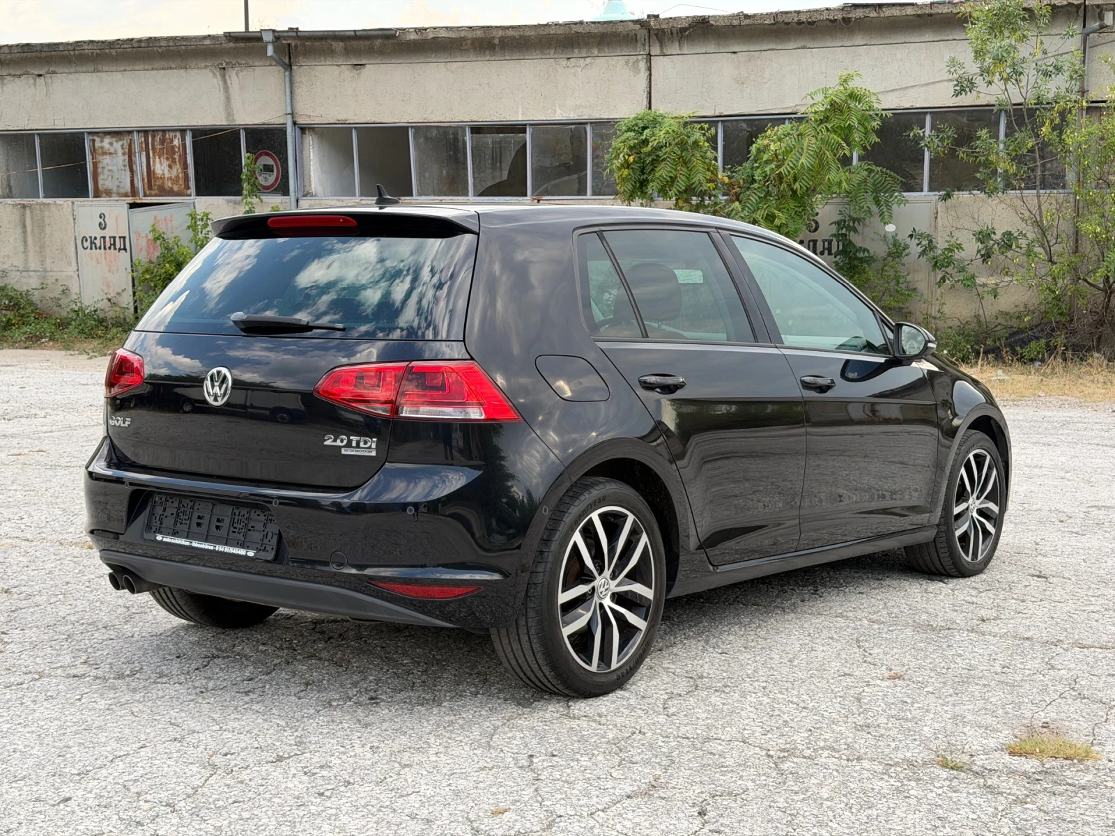 VW Golf 7* 2.0TDI* HIGHLINE* КАМЕРА* ХЕЧБЕК* НЕМСКА!, снимка 4 - Автомобили и джипове - 55563913