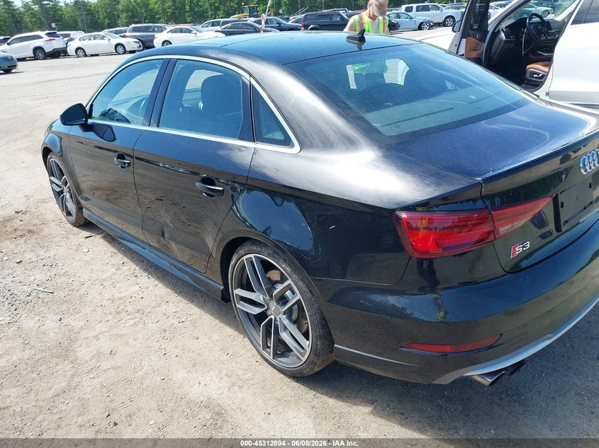 Audi S3 2.0l Premium Plus, снимка 3 - Автомобили и джипове - 55568800