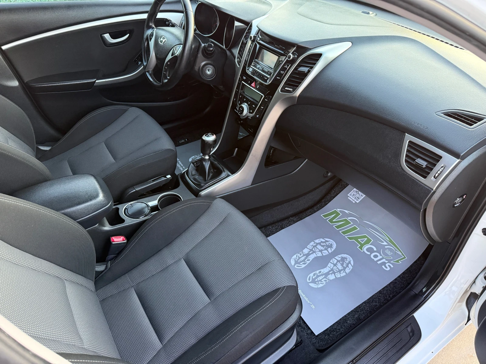 Hyundai I30 1.4CRDI-90К.С EURO5* ORIGINAL KM* NEW* NEW* NEW, снимка 14 - Автомобили и джипове - 55948445