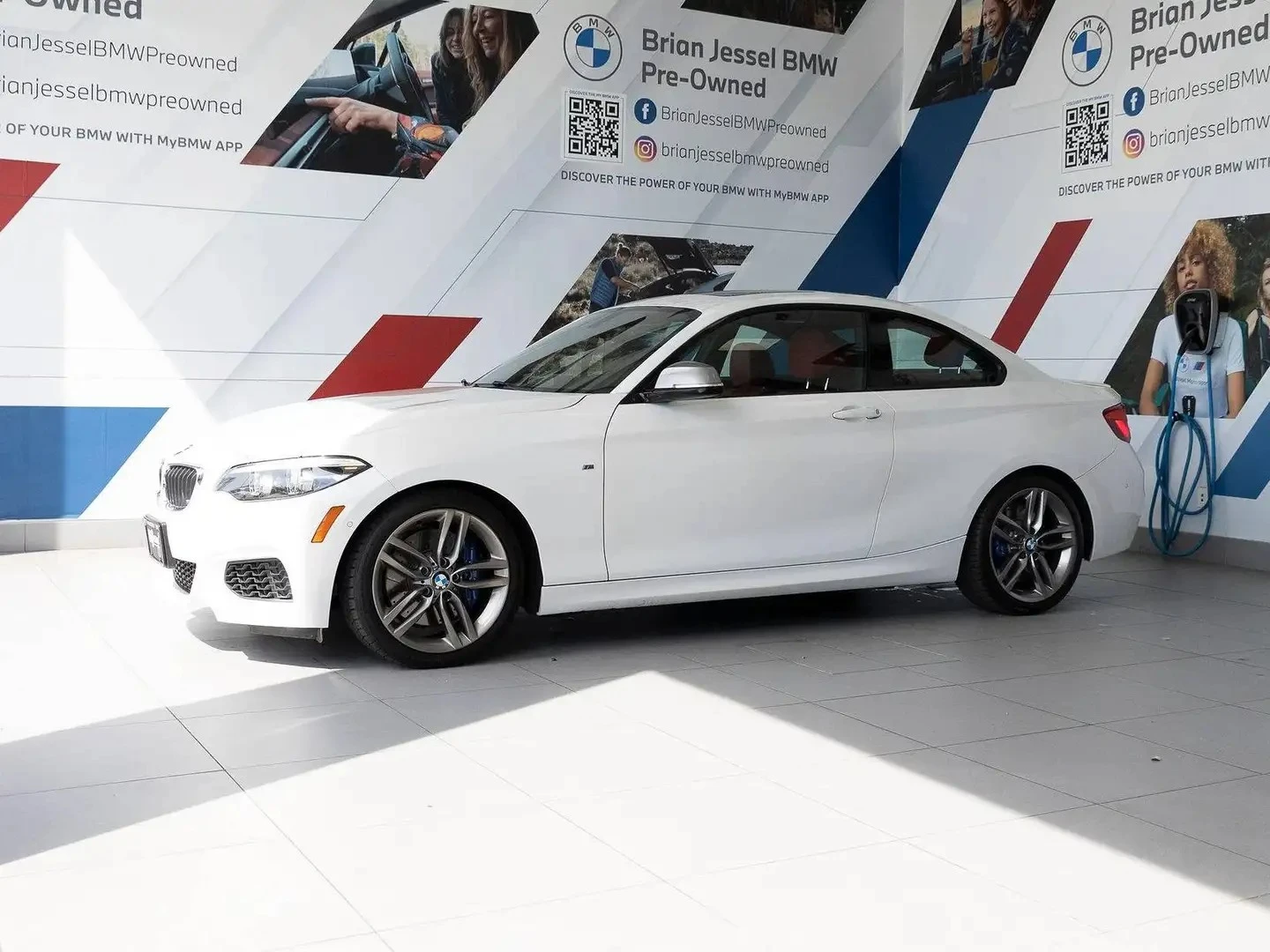 BMW 240 M xDrive Premium pkg ЦЕНА ДО БЪЛГАРИЯ АВТОКРЕДИТ, снимка 4 - Автомобили и джипове - 55926604