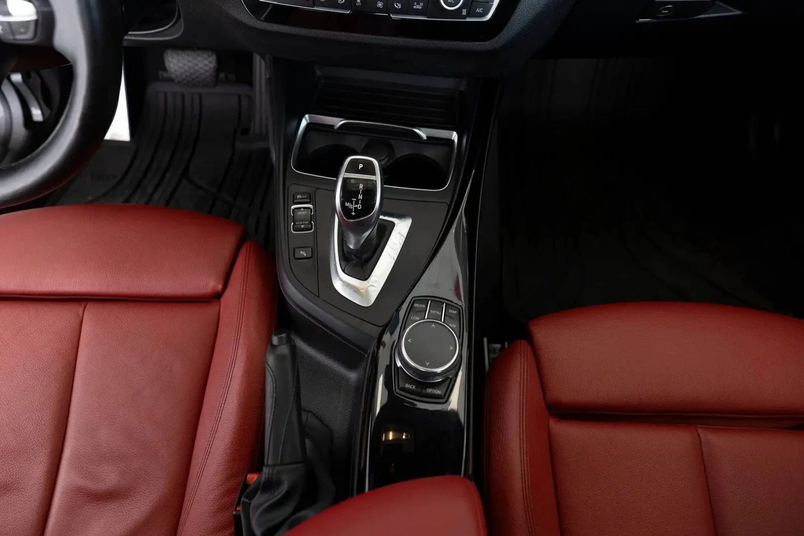 BMW 240 M xDrive Premium pkg ЦЕНА ДО БЪЛГАРИЯ АВТОКРЕДИТ, снимка 14 - Автомобили и джипове - 55926604