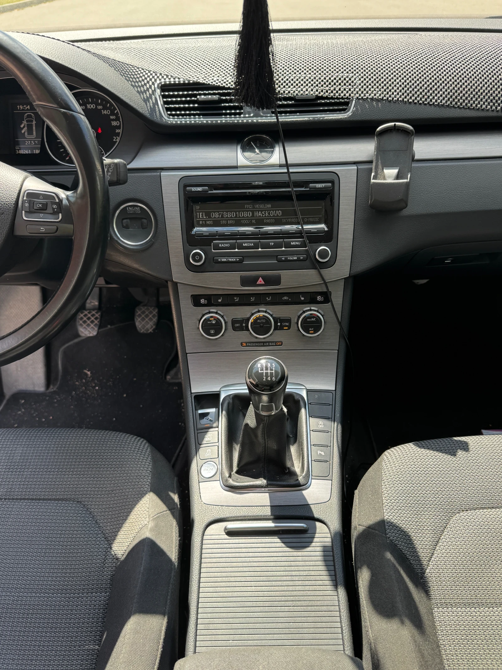 VW Passat, снимка 10 - Автомобили и джипове - 55976944