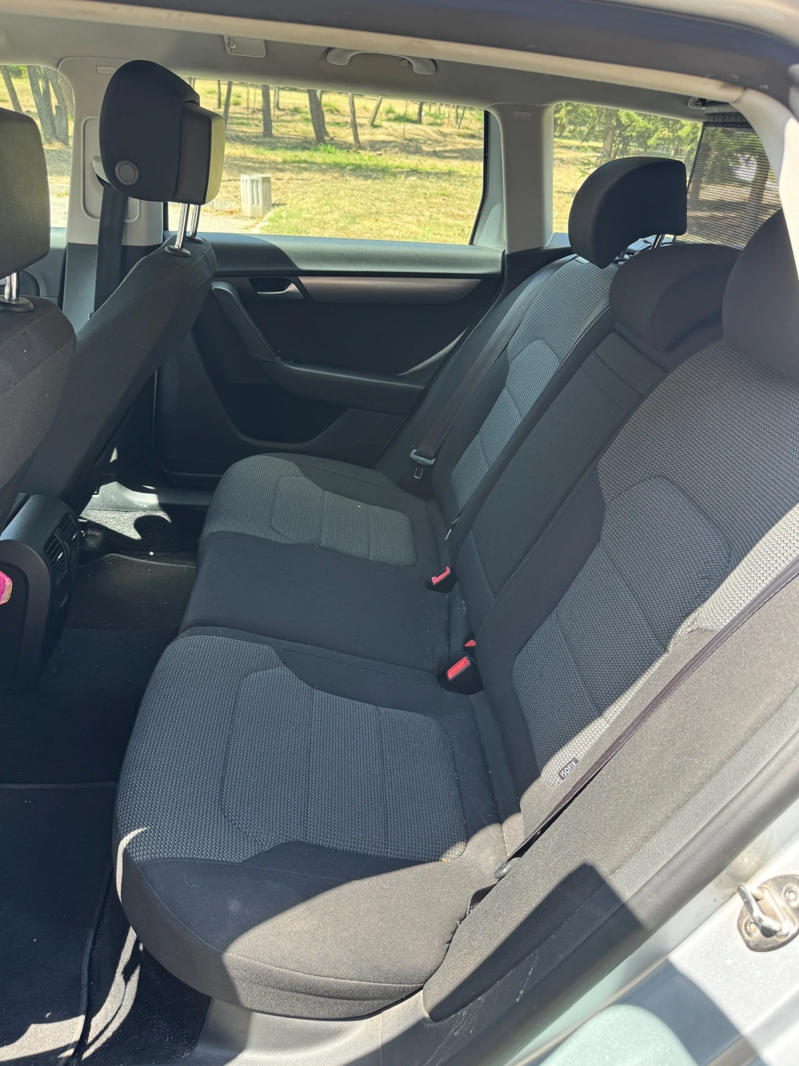 VW Passat, снимка 14 - Автомобили и джипове - 55976944