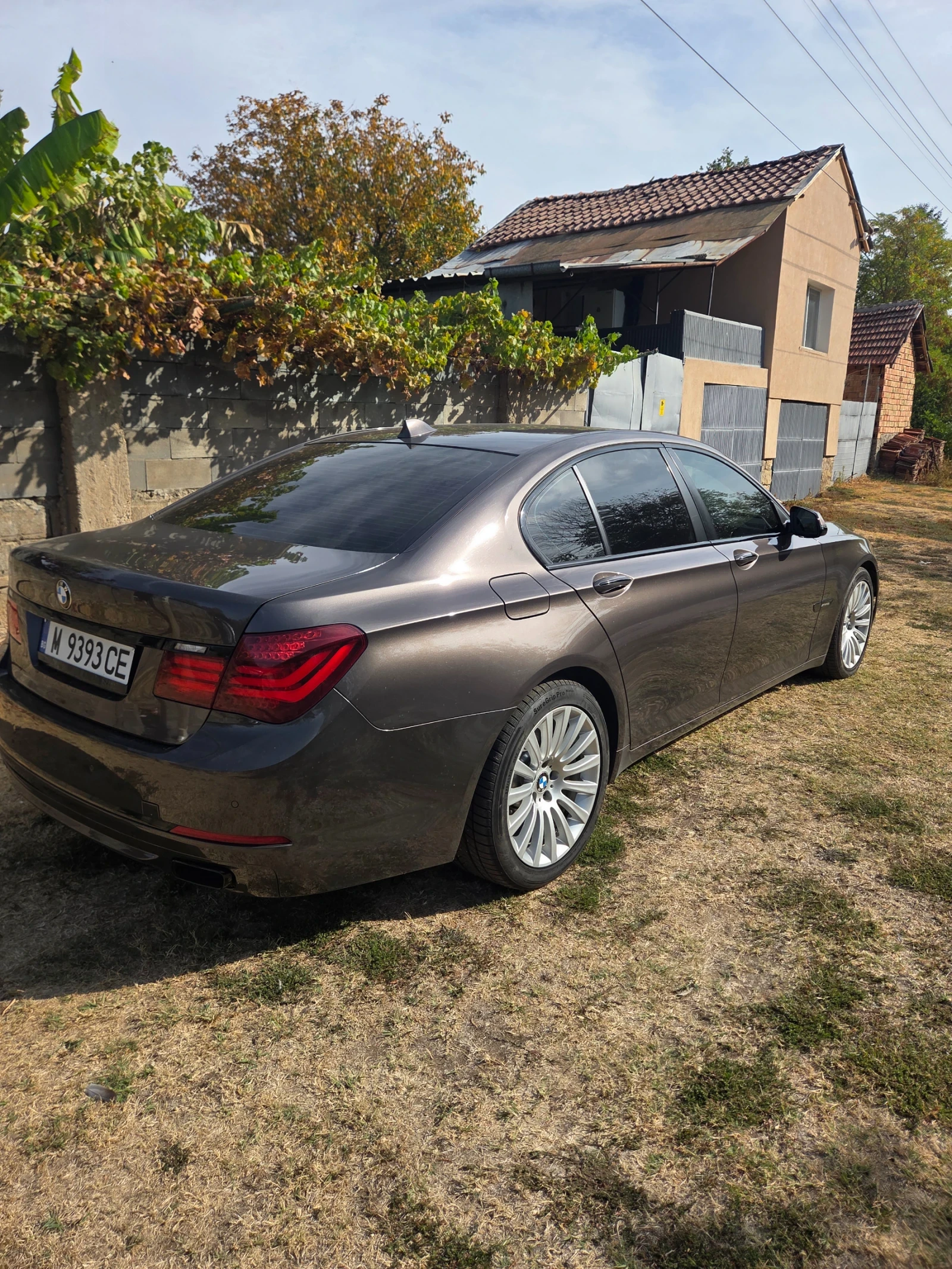 BMW 740 Facelift 313 к.с xdrive 8zf, снимка 3 - Автомобили и джипове - 56746710