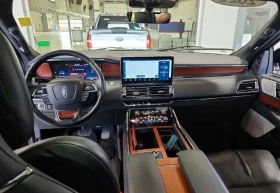 Lincoln Navigator * Pano* Blind Spot* 360* Обдух* Подгрев* 7местен* , снимка 7
