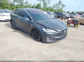 ������ Tesla Model X