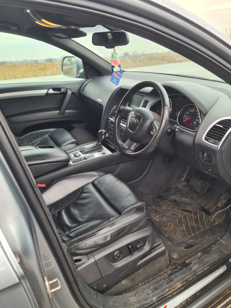 Audi Q7 3.0TDI, снимка 7 - Автомобили и джипове - 47254027