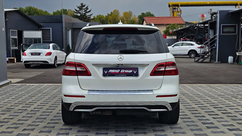 Mercedes-Benz ML 350 AMG/CAMERA/ПАНОРАМА/AIRMATIC/ПОДГРЕВ/, снимка 6 - Автомобили и джипове - 47549033