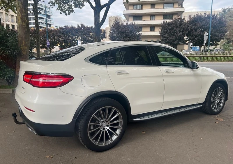 Mercedes-Benz GLC 220 d 4Matic AMG-Line, снимка 6 - Автомобили и джипове - 47702092