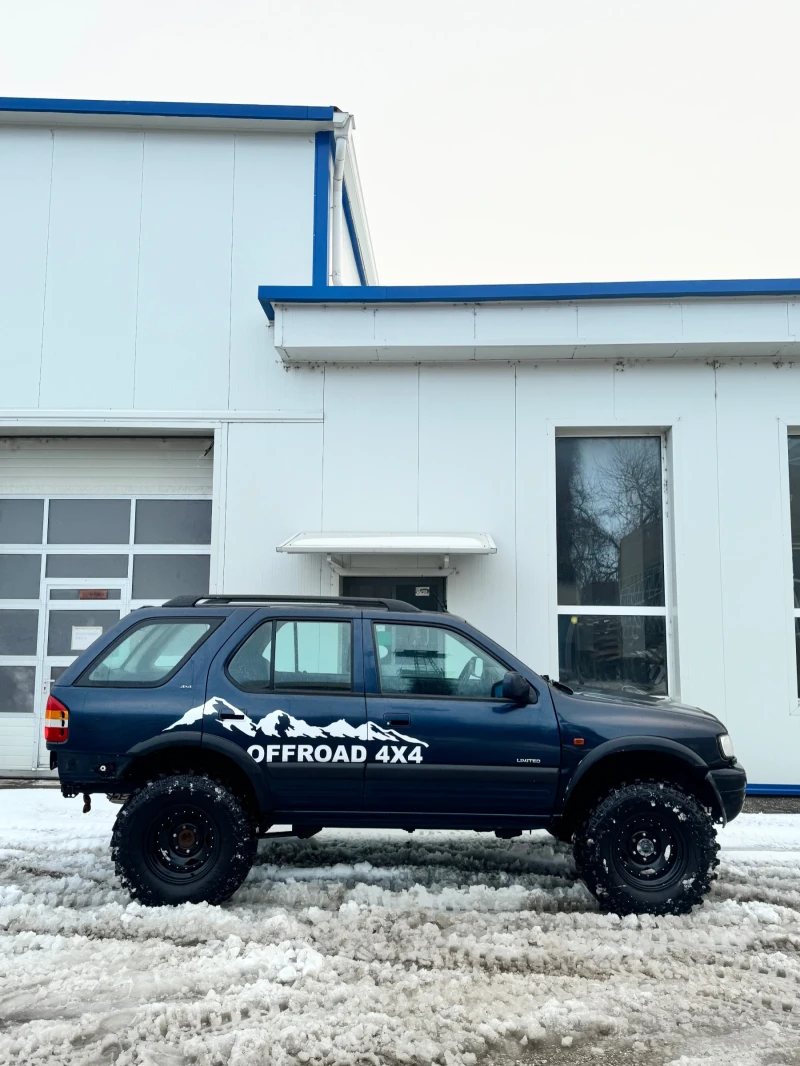 Opel Frontera 3.2 V6 ръчка, снимка 2 - Автомобили и джипове - 53597669