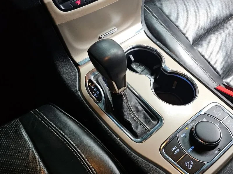 Jeep Grand cherokee 3.0 Diesel Overland Wk2 | Mobile.bg � ����������� 17