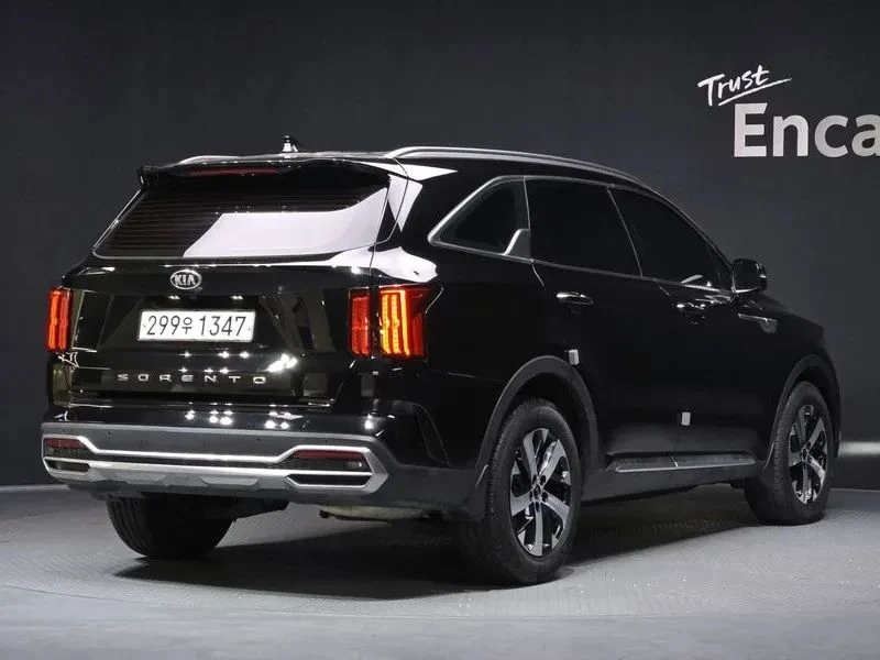 Kia Sorento, снимка 2 - Автомобили и джипове - 56737327