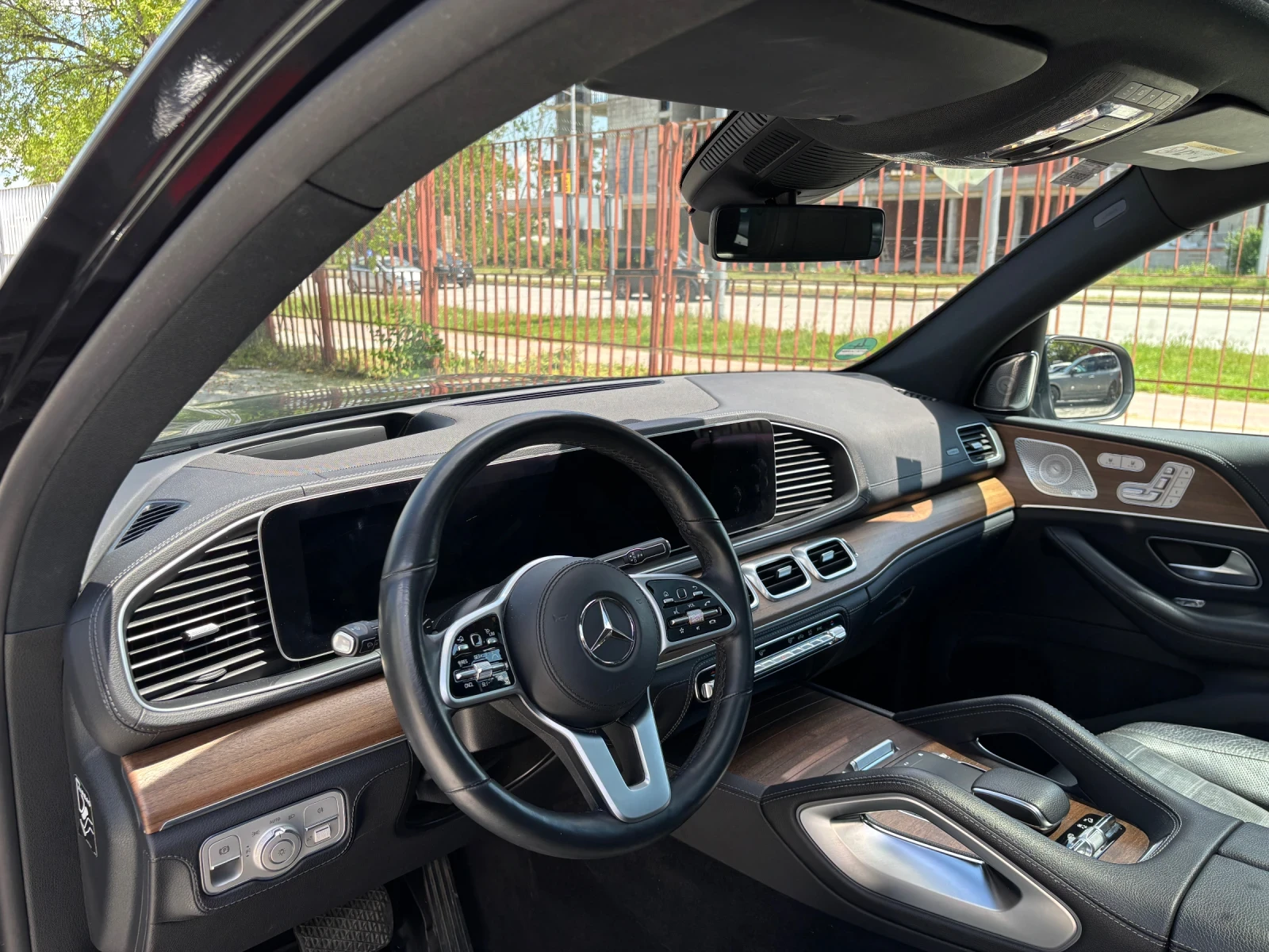 Mercedes-Benz GLS 400 * 4MATIC* BURMESTER * VIP * TV - изображение 7