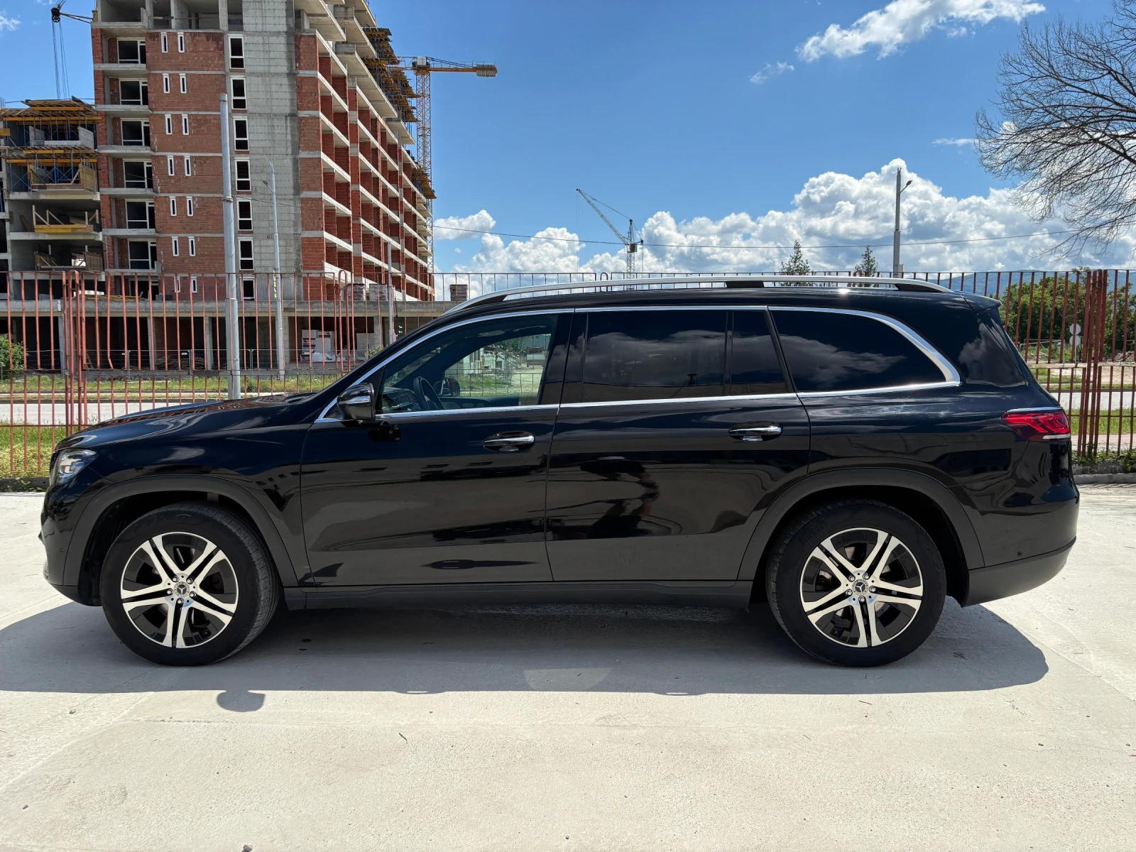 Mercedes-Benz GLS 400 * 4MATIC* BURMESTER * VIP * TV - изображение 3