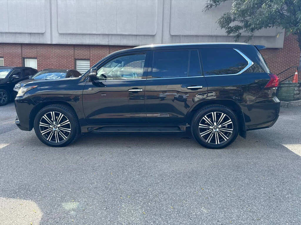 Lexus LX *  *    *   *  | Mobile.bg   5