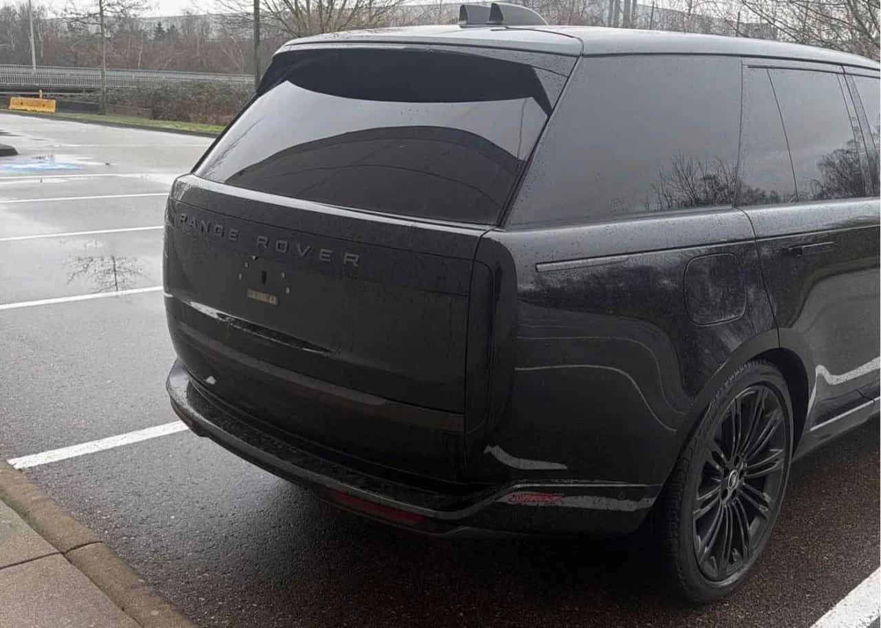 Land Rover Range rover * SE * 2 КЛЮЧА* PANO* KEYLESS* , снимка 7 - Автомобили и джипове - 53948781