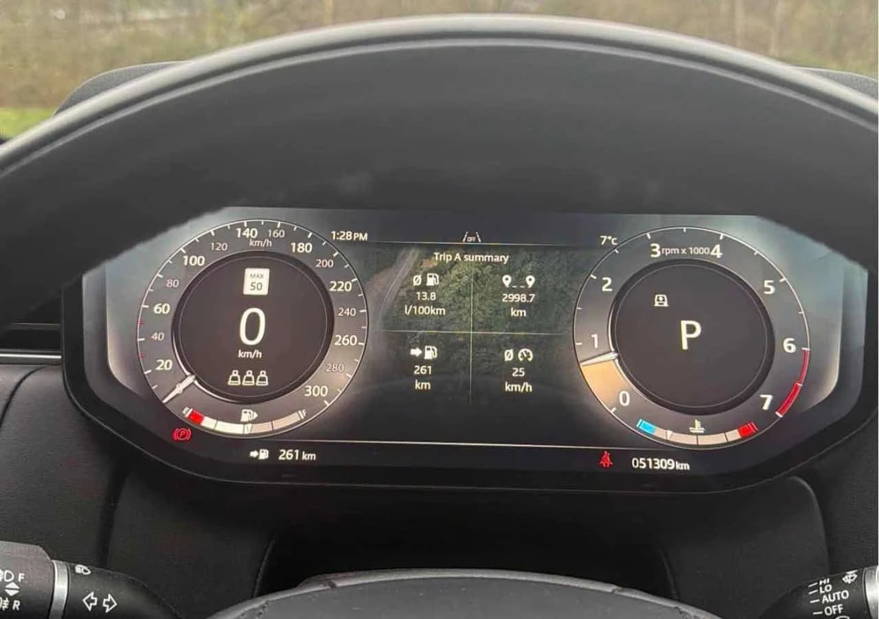 Land Rover Range rover * SE * 2 КЛЮЧА* PANO* KEYLESS* , снимка 11 - Автомобили и джипове - 53948781