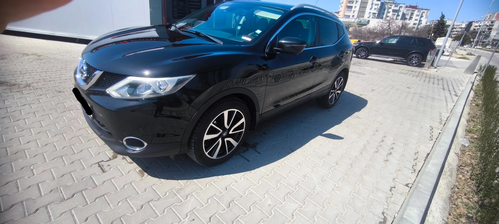 Nissan Qashqai Premium, снимка 7 - Автомобили и джипове - 54172393