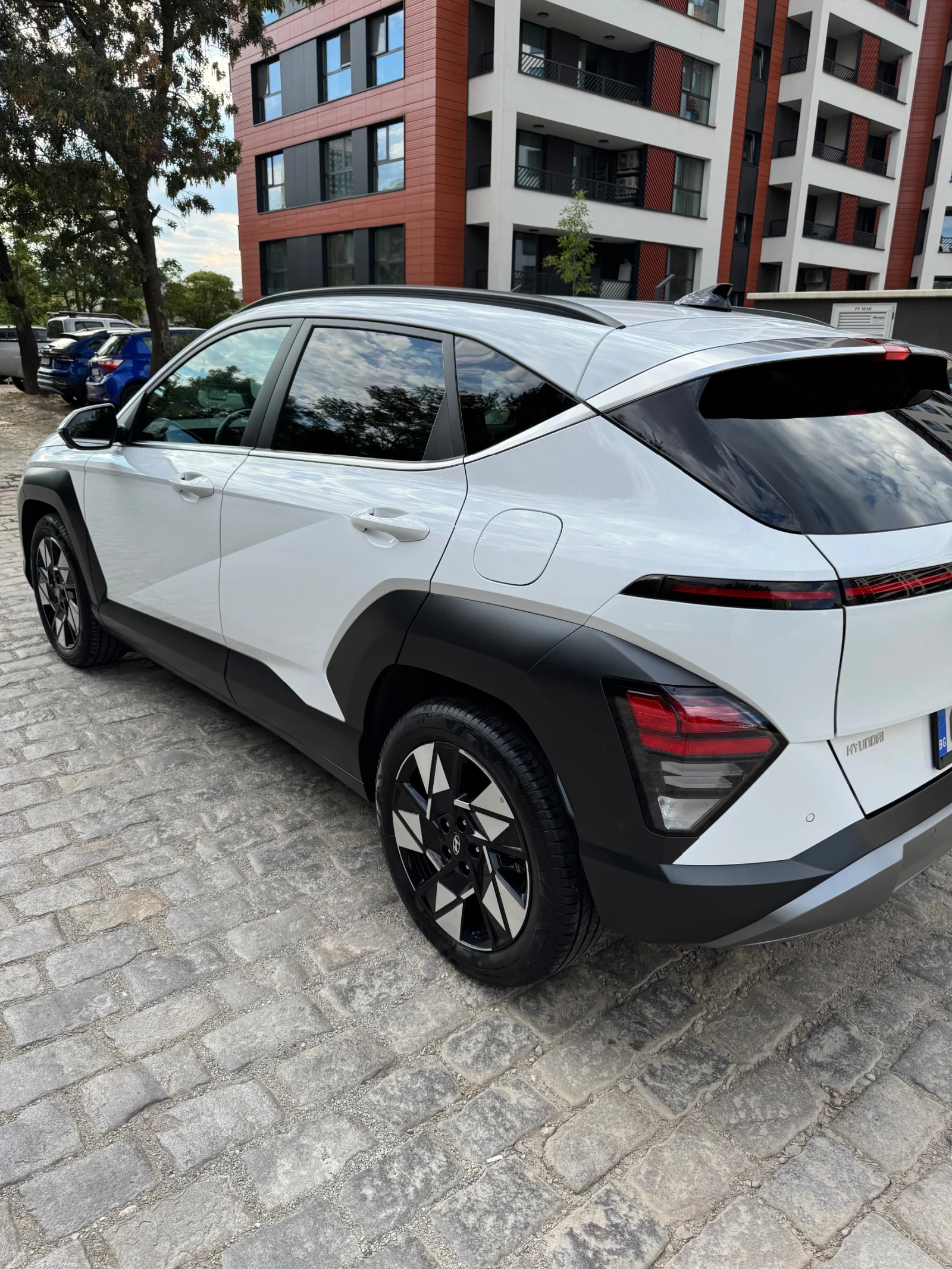 Hyundai Kona Винетка, ГО, каско, летни и зимни гуми, снимка 3 - Автомобили и джипове - 56163083