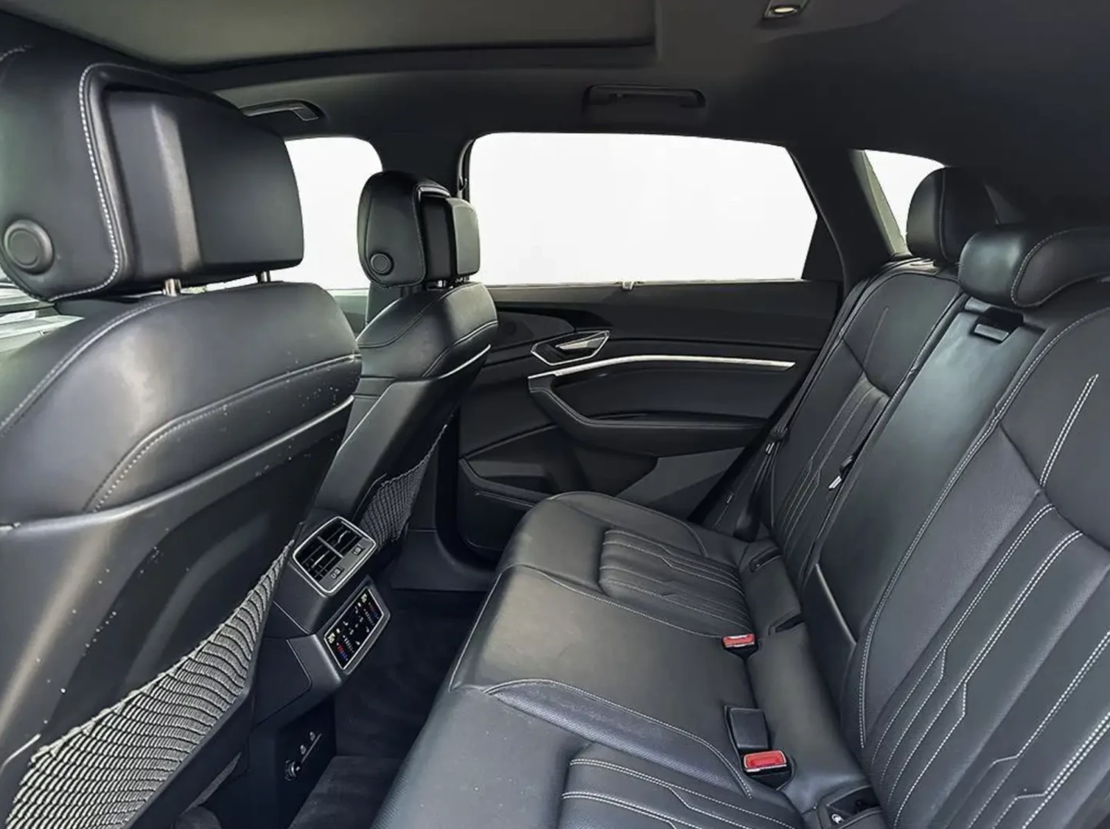 Audi Q8 2024 Audi Q8 e-tron, снимка 10 - Автомобили и джипове - 56196818