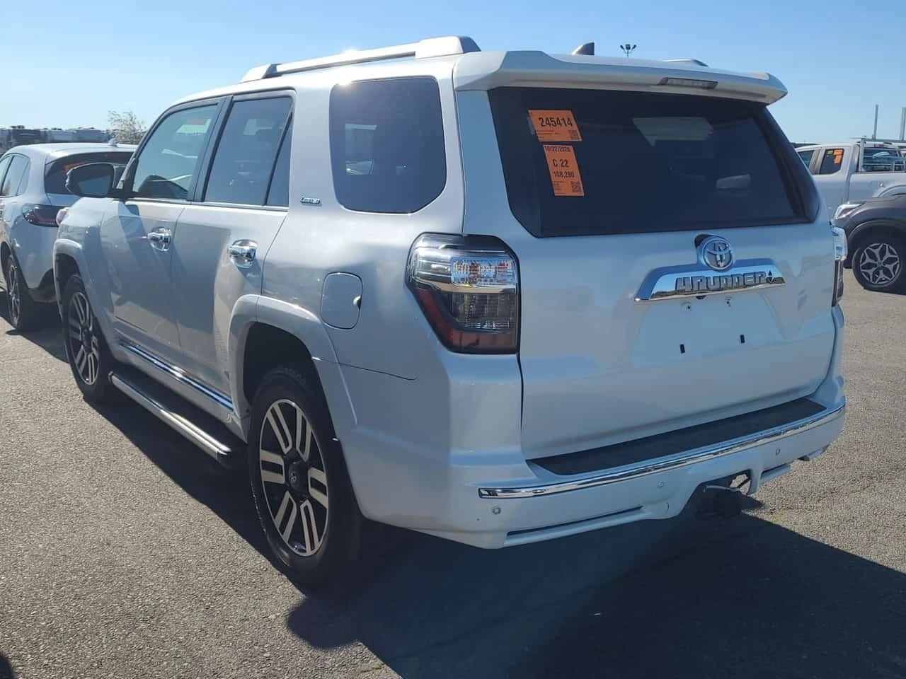 Toyota 4runner * SR5 * 4WD * CARFAX * , снимка 4 - Автомобили и джипове - 56609101
