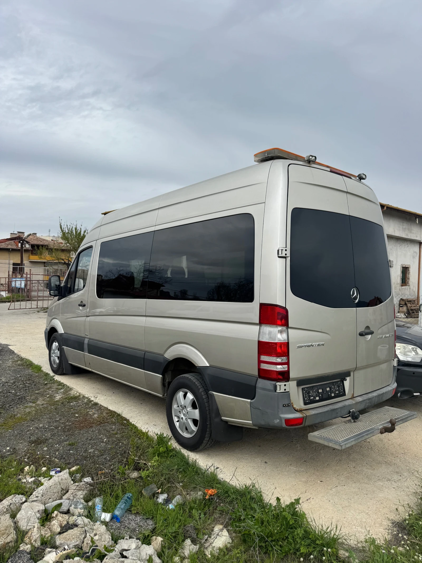 Mercedes-Benz Sprinter 319 BLUETEC - изображение 2