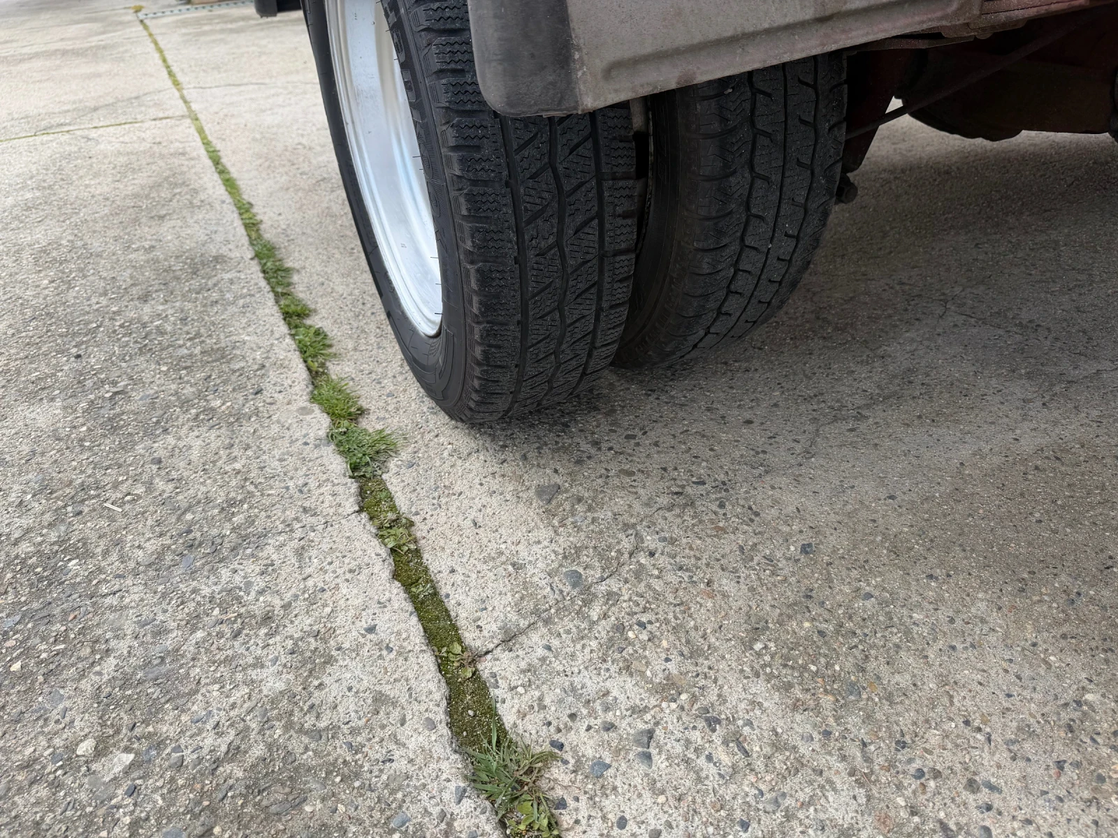 Iveco Daily 2.8 TurboDaily* 35.10* Тристранен самосвал* 3.10 м, снимка 8 - Бусове и автобуси - 54080827