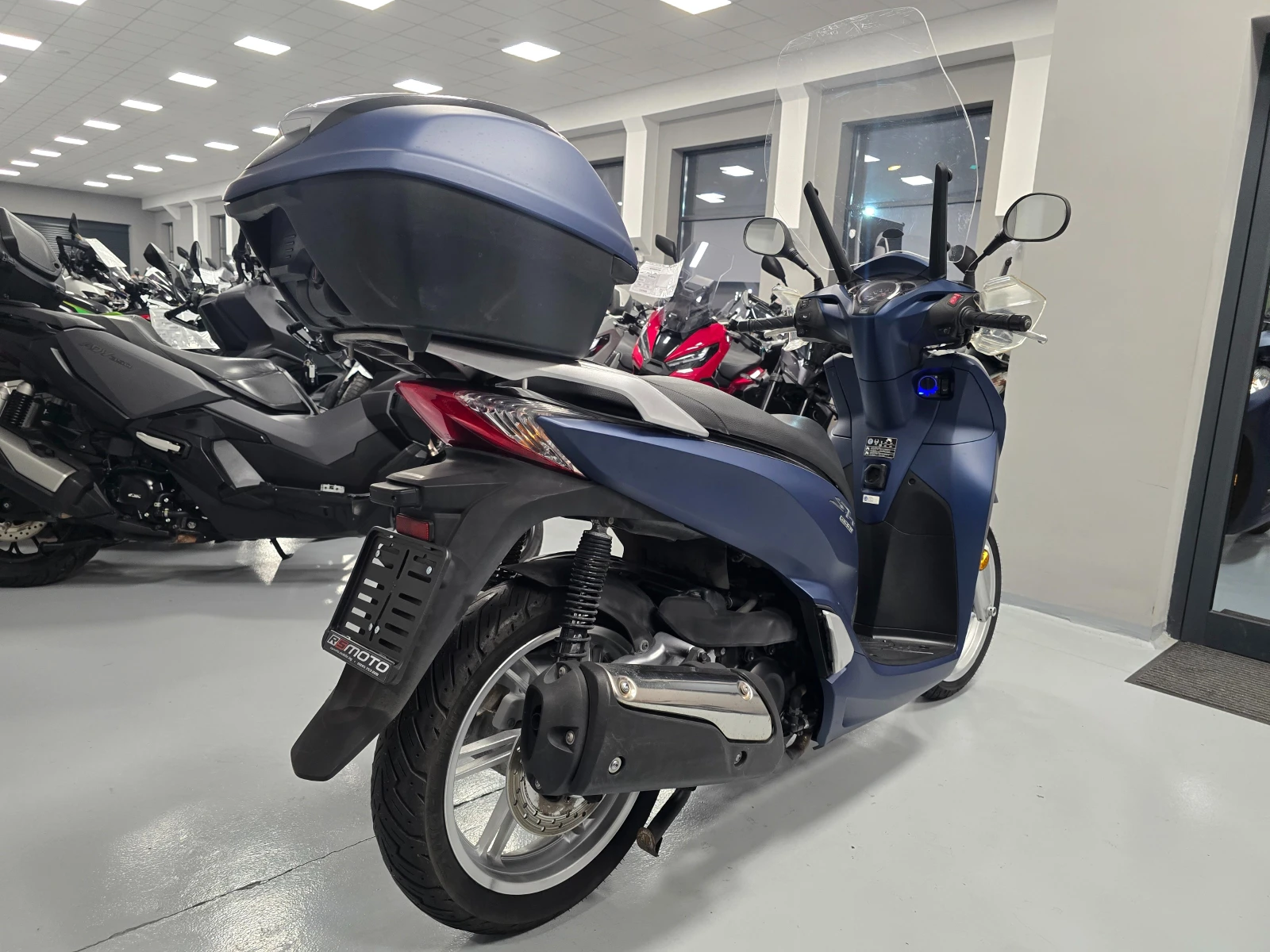 Honda Sh 300ie, ABS, 2016г. - изображение 3