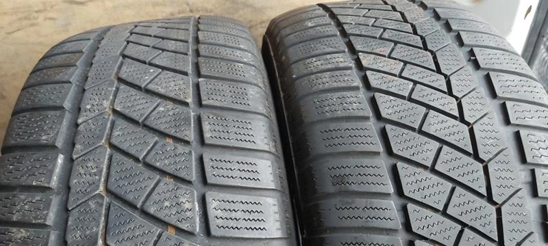 Гуми Зимни 225/55R16, снимка 1 - Гуми и джанти - 31352495