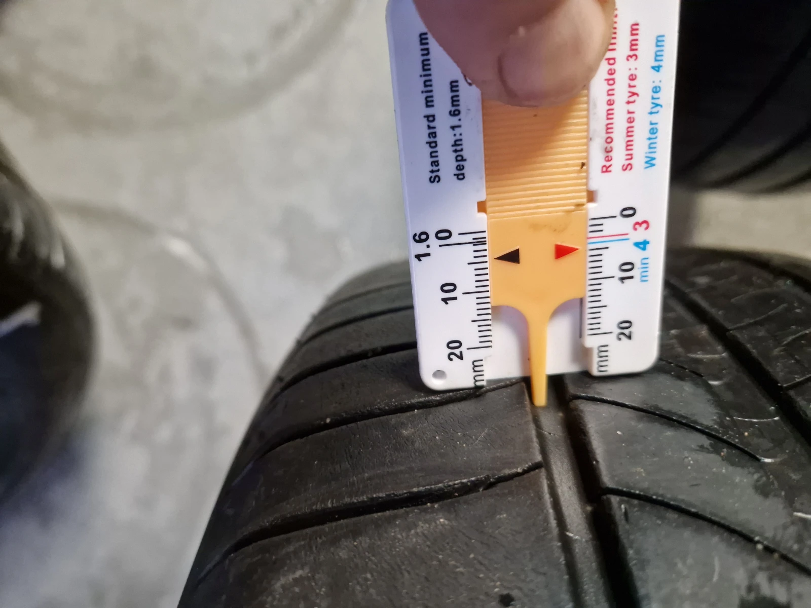 Гуми Летни 205/55R16, снимка 11 - Гуми и джанти - 54257518