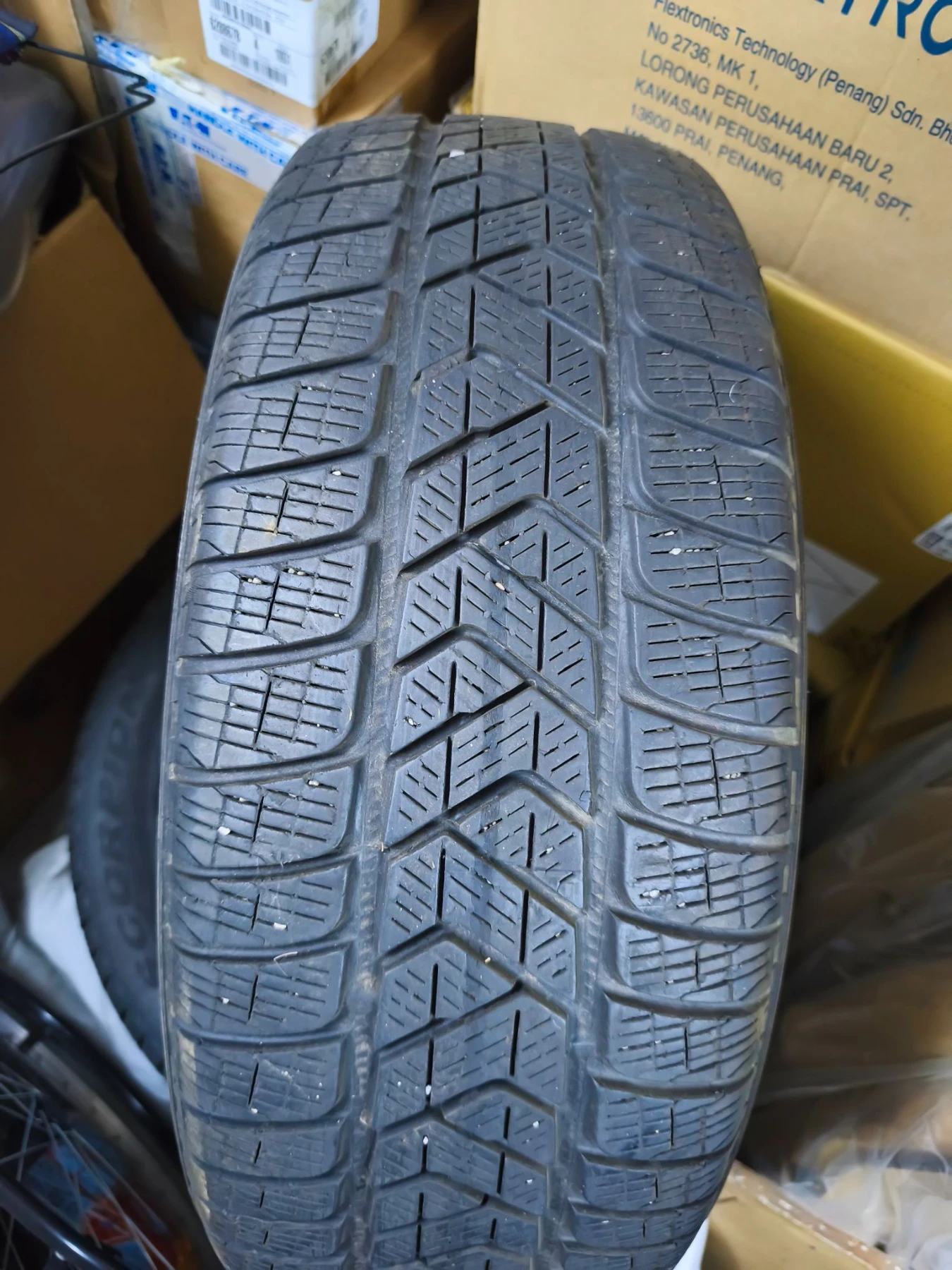 Гуми Зимни 225/55R19