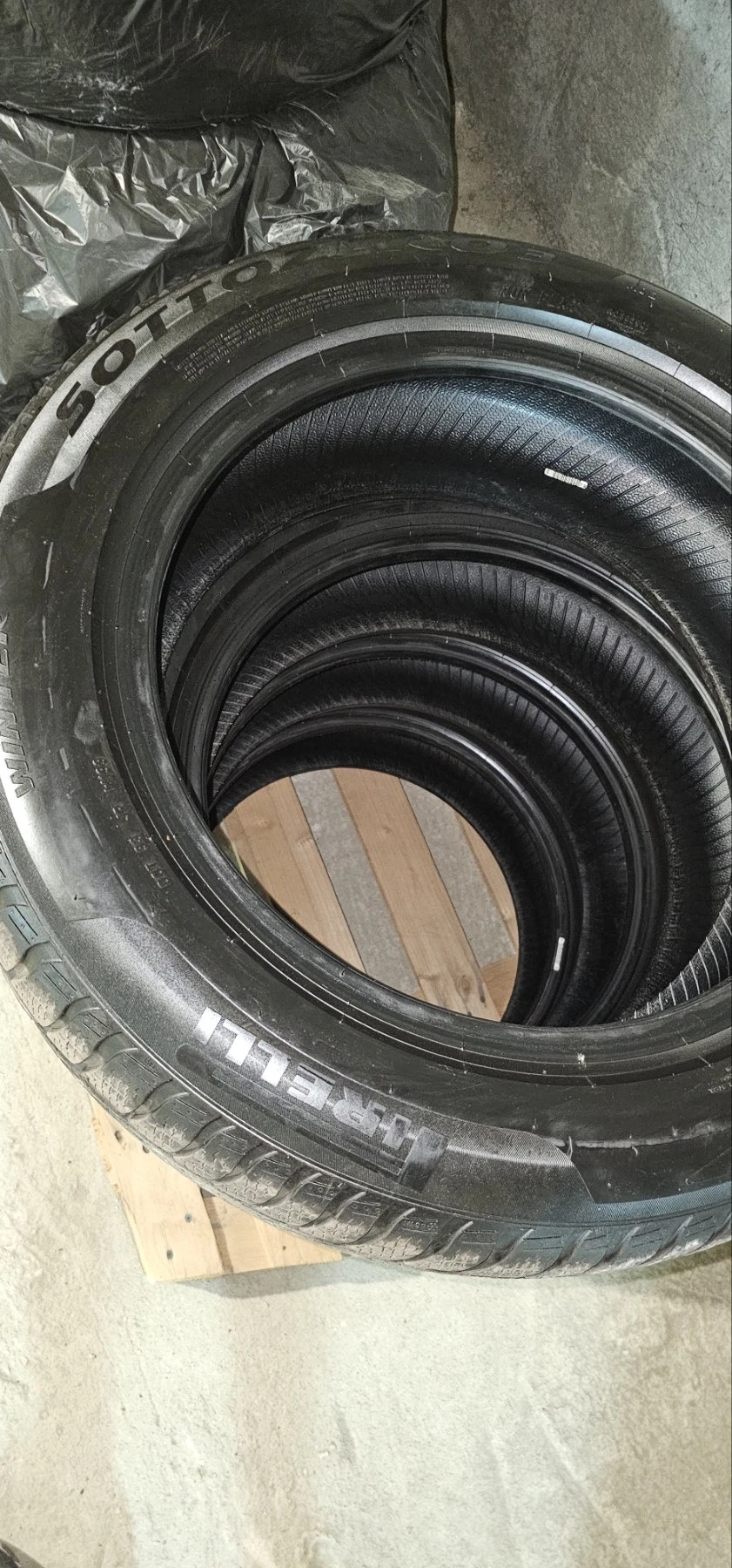 ���� 215/60R18 | Mobile.bg � ����������� 5