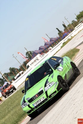 Audi A4 1.8T, снимка 3