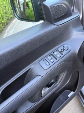 Citroen Berlingo пътнически , автоматик, снимка 12