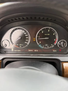 BMW 5 Gran Turismo 3.0D , Панорама , снимка 10