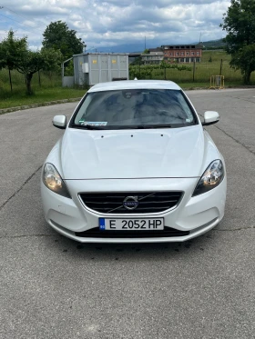Volvo V40 1.6 D2, снимка 1