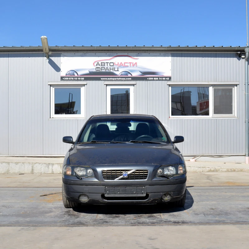 Volvo S60 2.4 D5, снимка 1 - Автомобили и джипове - 45956631