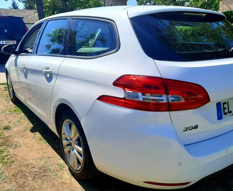 Peugeot 308 1.6 eblue HDI, снимка 11 - Автомобили и джипове - 47389112