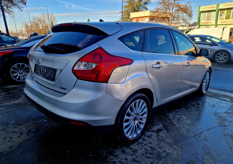 Ford Focus 1.6, снимка 4 - Автомобили и джипове - 48498300