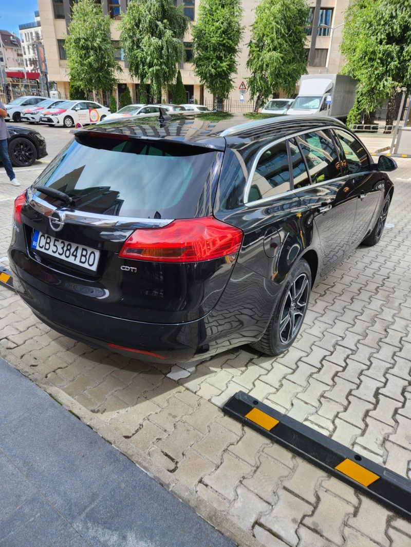 Opel Insignia, снимка 3 - Автомобили и джипове - 52398371