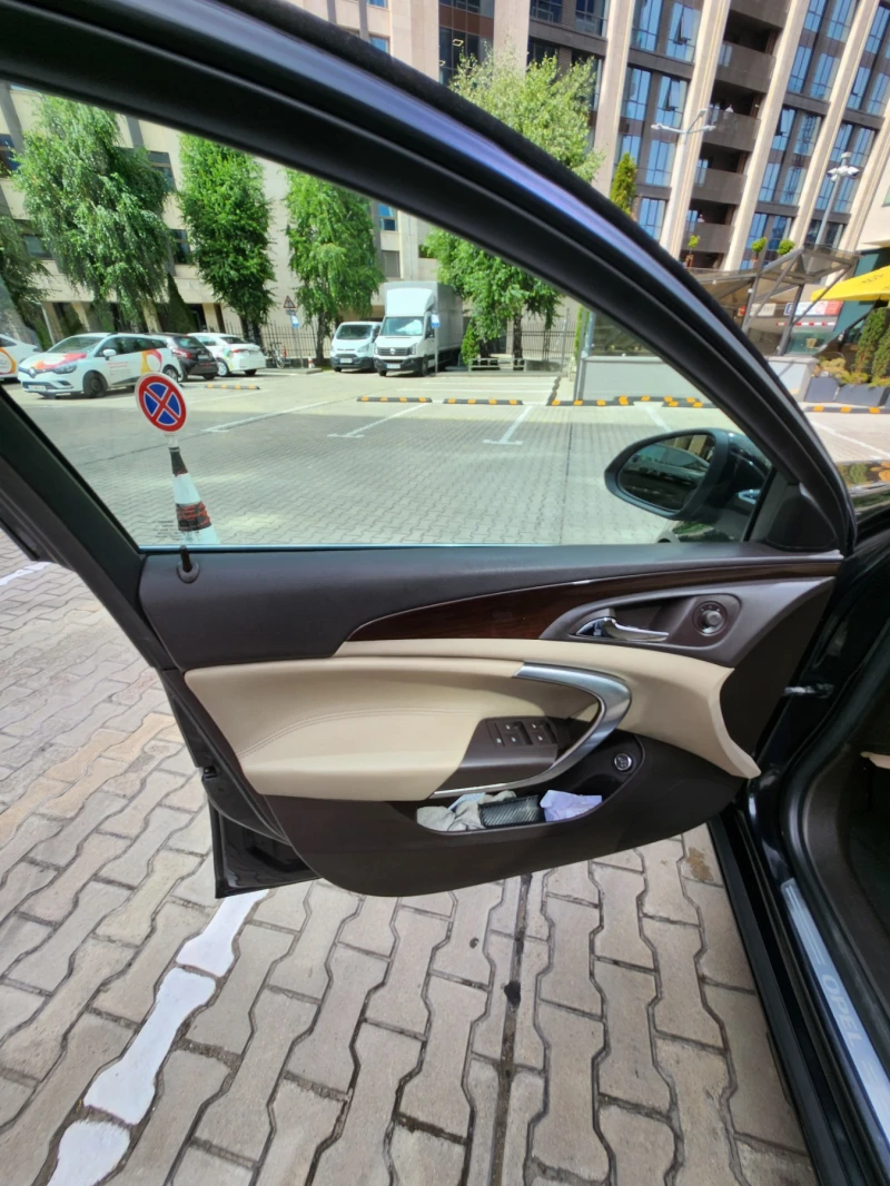 Opel Insignia, снимка 7 - Автомобили и джипове - 52398371